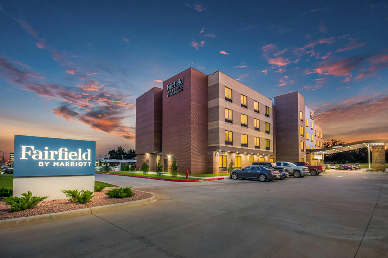 Exterior & Views 1, Fairfield by Marriott Inn & Suites Chickasha, Grady