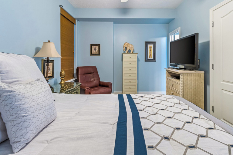 Property amenity 2, Legacy Key #203 by Southern Vacation Rentals, Escambia