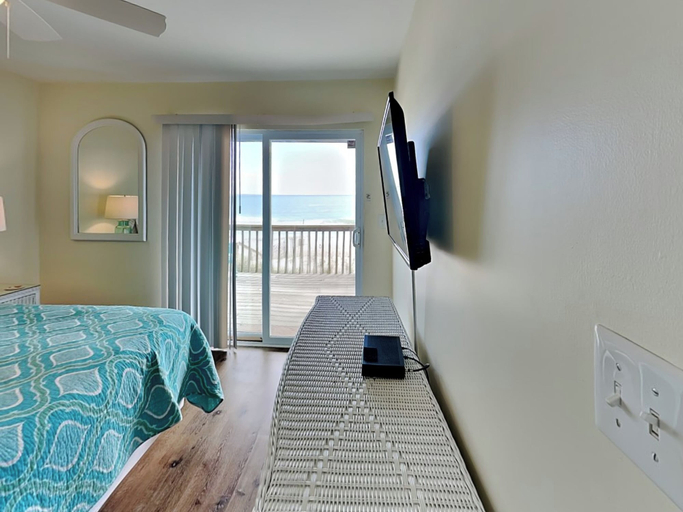 Bedroom 3, A Grande Green by Topsail Realty, Pender