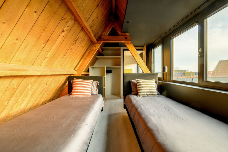 Room 4, Beautiful Group Loft With Sauna Near the Beach, Den Helder
