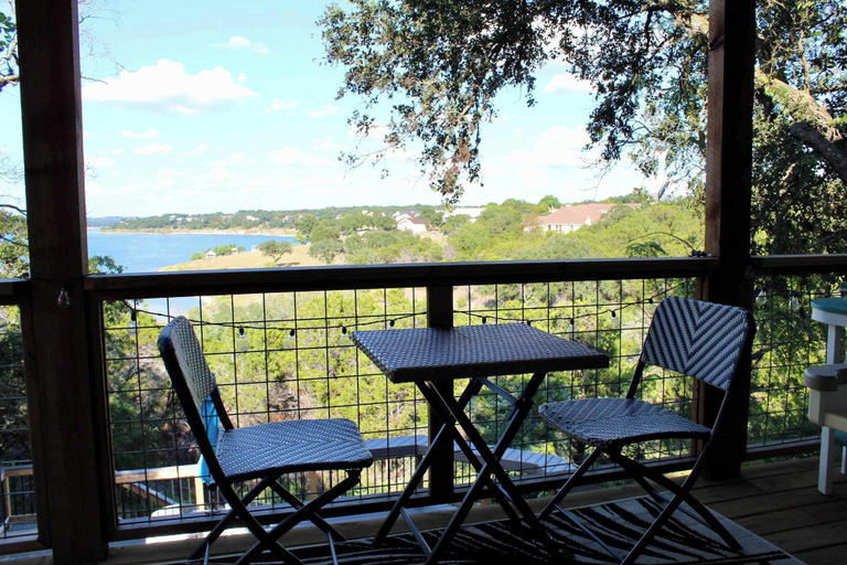 Interior 5, Shore Nuff, a Relaxing 4-bedroom Vacation Home on Canyon Lake, Comal