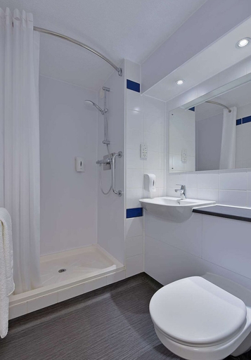 Bathroom 4, Travelodge York Tadcaster, North Yorkshire