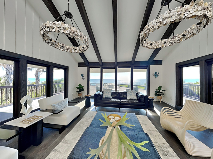 Primary image, Ocean Commotion by Distinctive Beach Rentals, Saint Johns