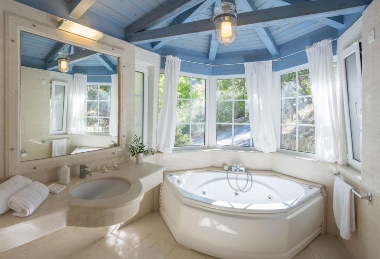 Bathroom 4, Villa Kiparissi - Agios Nikitas Villas, Ionian Islands