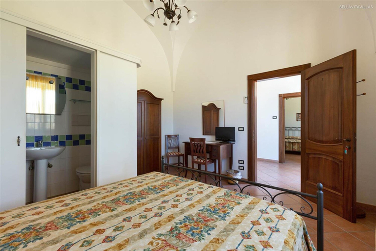 Room 5, 1878 Villa Itaca Garden, Lecce