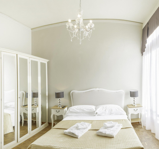 Room 5, San Marco Deluxe Canal View Balcony by Wonderful Italy, Venezia