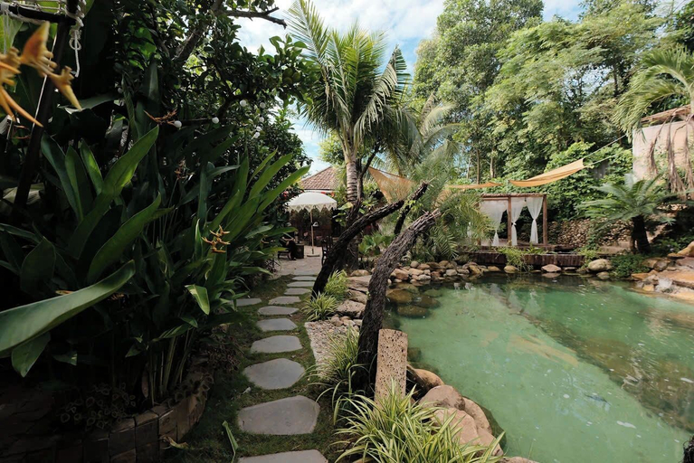Courtyard view 3, LIA Retreat Ba Na Hills, Da Nang