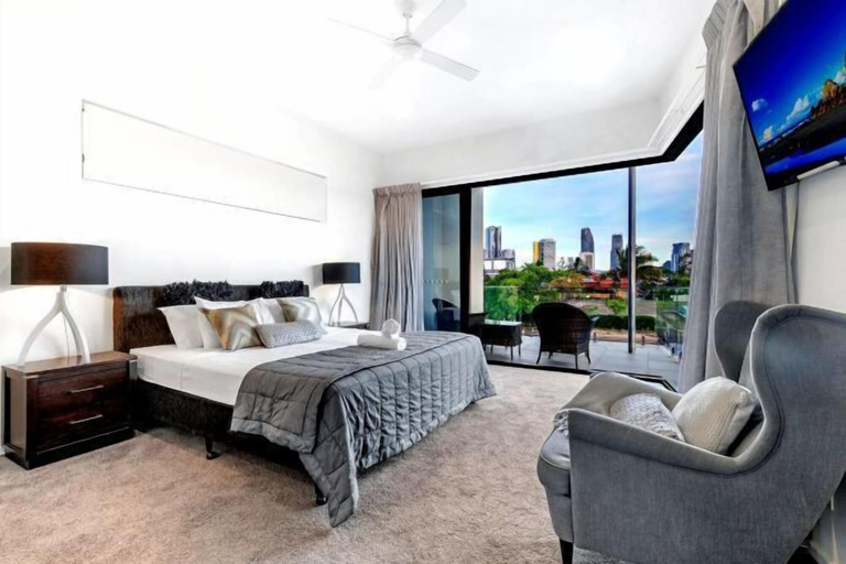 Others 5, Luxico Wanderlust (Heated Pool), Gold Coast