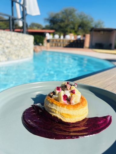 Food & Drinks 5, Pedernal Hotel, Allende
