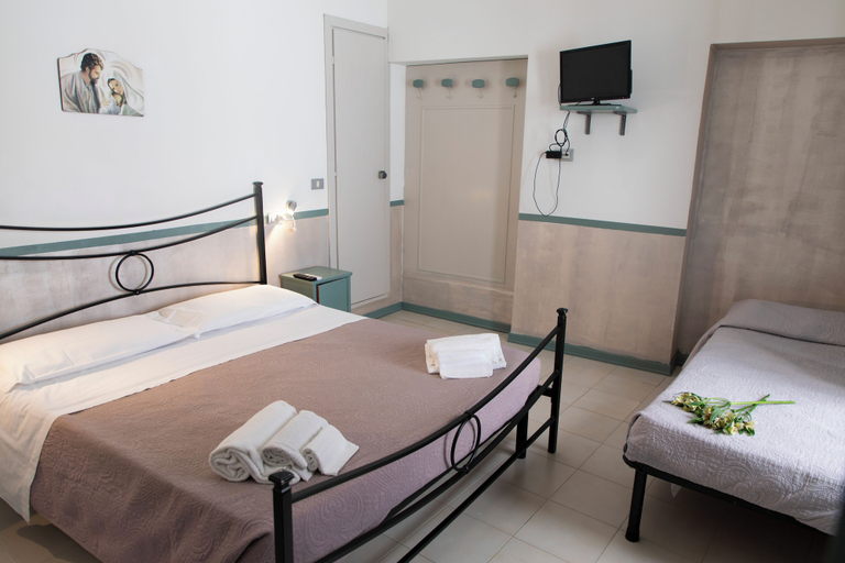 Bedroom 4, Hotel il vicoletto, Perugia