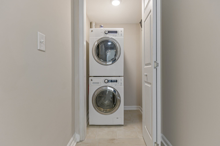 Interior 4, 27 West Ridge Drive SE, Cartersville, Bartow