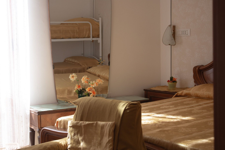 Others 5, Casa Vacanze da Vicenta, Salerno