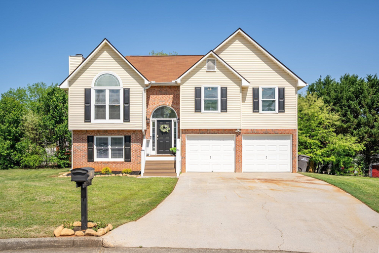 Interior 2, 18 Huntcliff Dr, Cartersville, Bartow