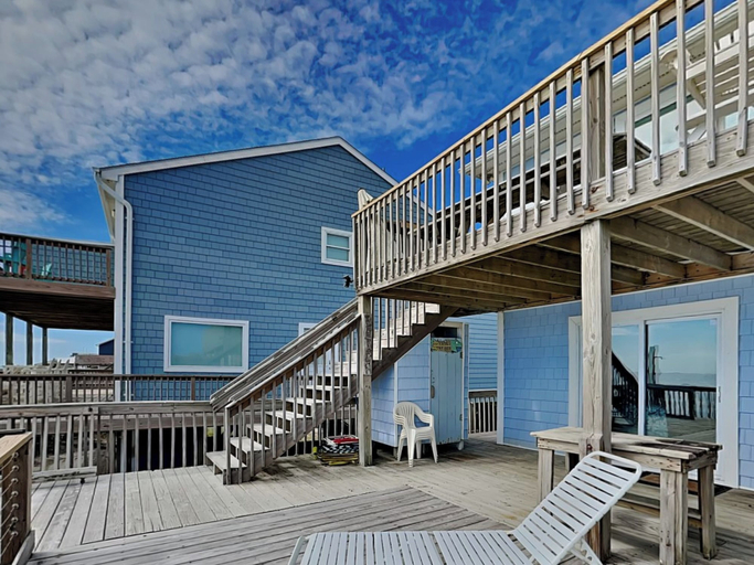 Exterior & Views 2, A Grande Green by Topsail Realty, Pender