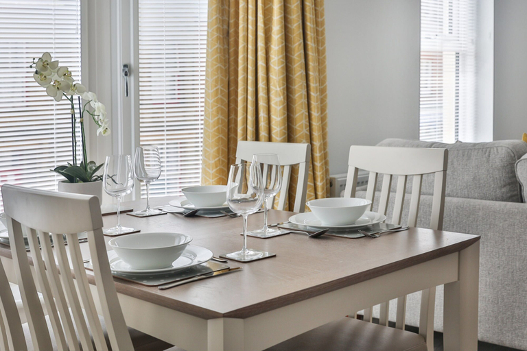 Dining 2, Beautiful Seaside Apartment in Filey, North Yorkshire