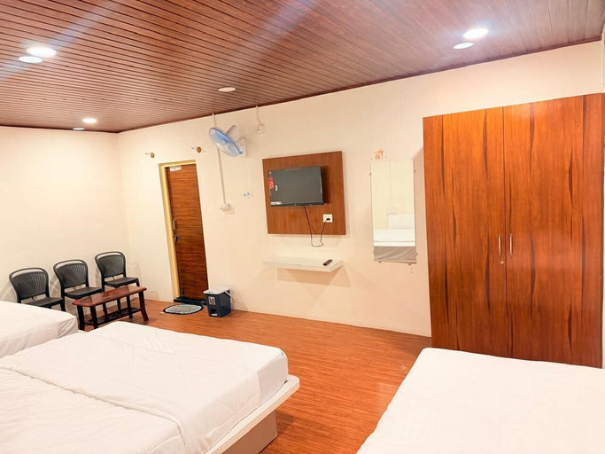 Room 4, AETHERIA ESTATE RETREAT, Chikmagalur