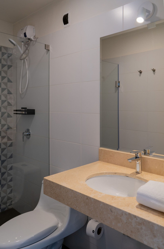 Room 2, w Amazing 1BR w Balcony in Barranco, Lima