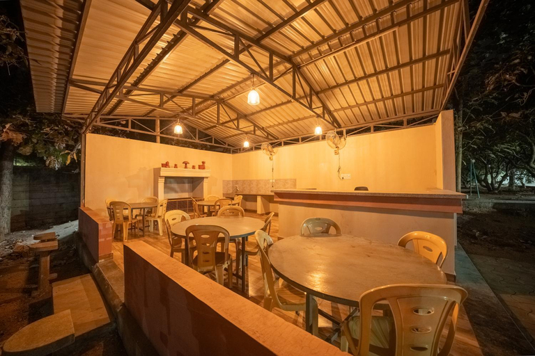 Food & Drinks, Stony Grove, Bangalore