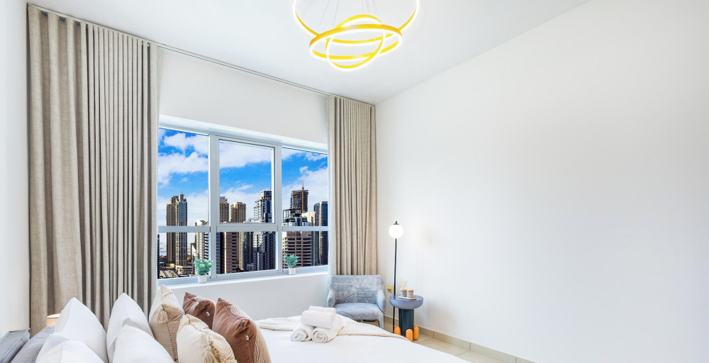 Room 4, LUX The Armada Suite JLT, Dubai