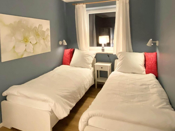 Bedroom 2, Ferienwohnung, St. Peter - Ording, Nordfriesland