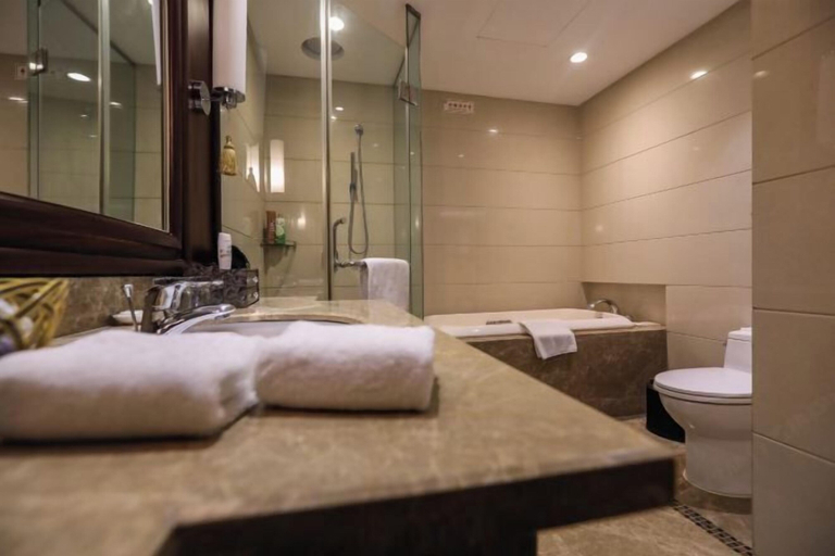 Bathroom 4, Fubang International Hotel, Hangzhou
