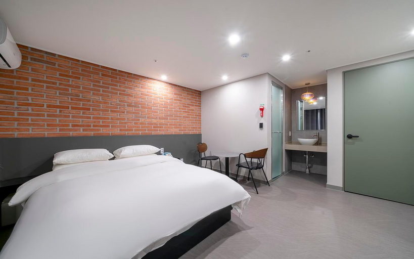 Bedroom 2, Suwon No.25 Suwon Ingye Branch, Suwon