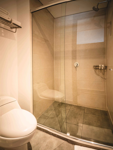Bathroom 5, Hampton By Hilton Cusco, Cusco