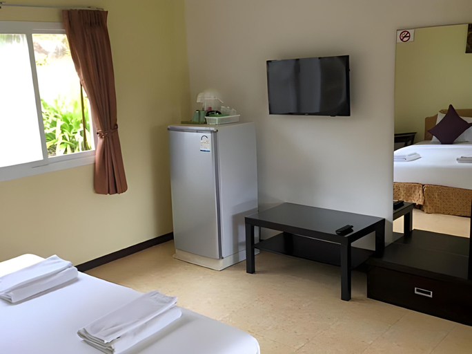 Bedroom 2, Khaolak Hillside Villa, Takua Pa