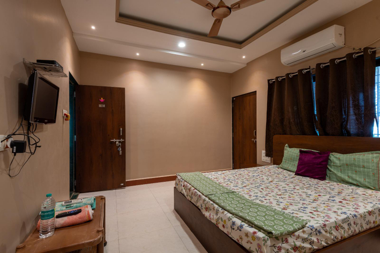 Bedroom 3, Hotel Shridhar Residency Devgad, Sindhudurg