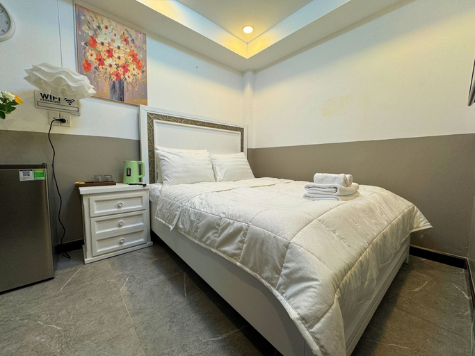 Room 4, Came House - Near Bui Vien street, District 1