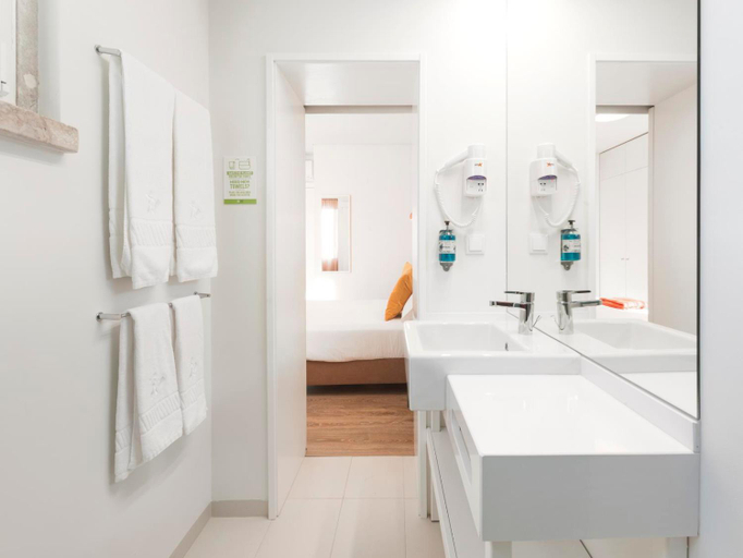 Bathroom 5, Lisbon Serviced Apartments - Avenida, Lisbon