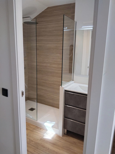 Bathroom 5, Apartment Garden 3 Bedrooms 3 Bathrooms, Madrid