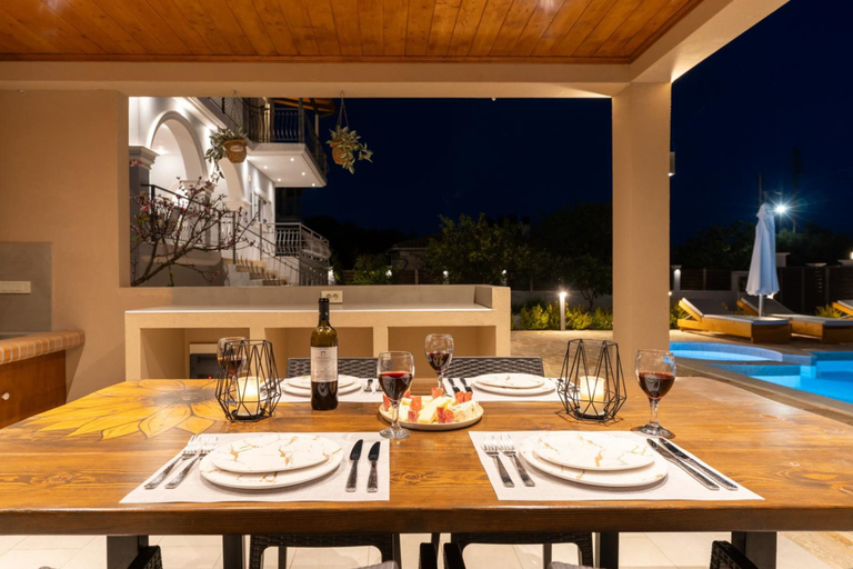 Others 5, Paris Family Villa!, Ionian Islands