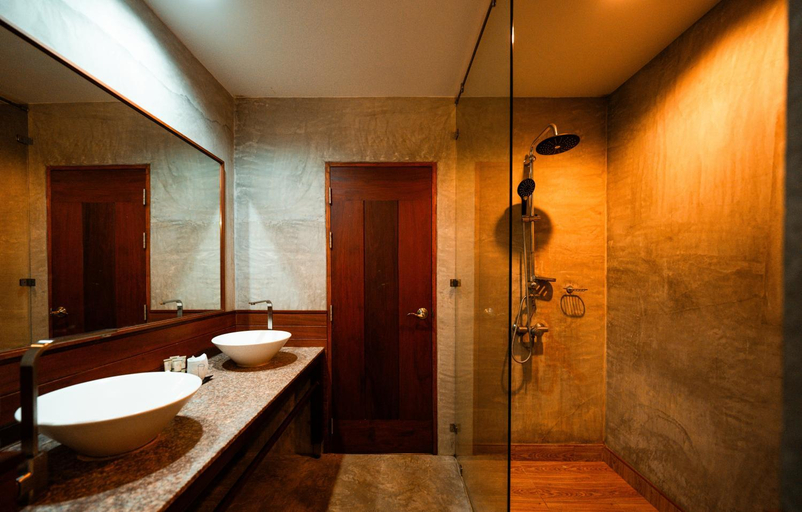 Bathroom 5, Ma Villa, Pak Chong