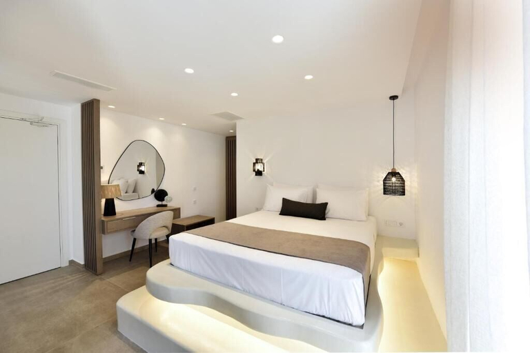 Bedroom 3, Anais Milos Suites, South Aegean