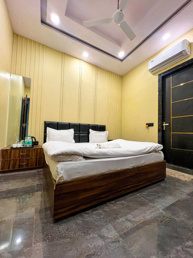 Interior, OnlyStay GSM Near Prem Mandir, Mathura