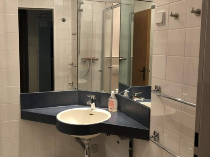 Bathroom 2, Apartment in Trassenheide for 4 Personen, Vorpommern-Greifswald