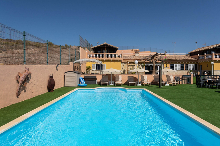 Primary image, Villa in Maspalomas With Heated Pool & Sports, Las Palmas