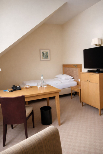 Bedroom 3, Schloss & Gut Liebenberg, Oberhavel