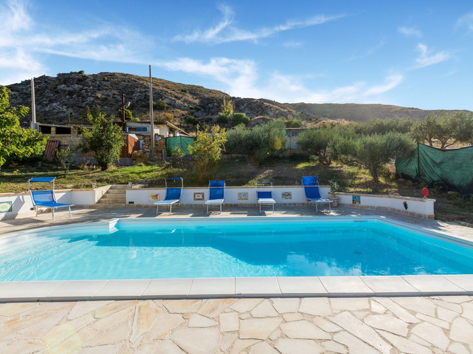 Pool 4, Elegant Poolside Villa in Realmonte, Agrigento