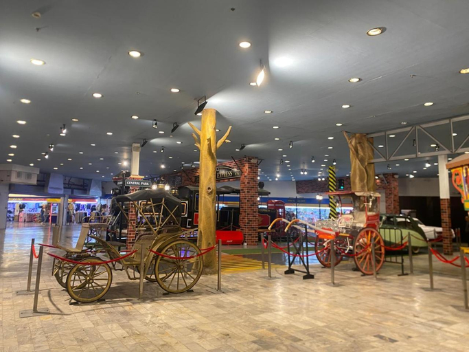 Food & Drinks 5, Staycation near Moa , Pasay City