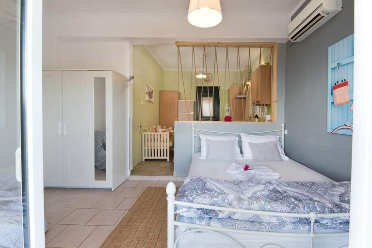 Room 4, Fenia s Studio - Charming Getaway in Gaios Paxos, Ionian Islands
