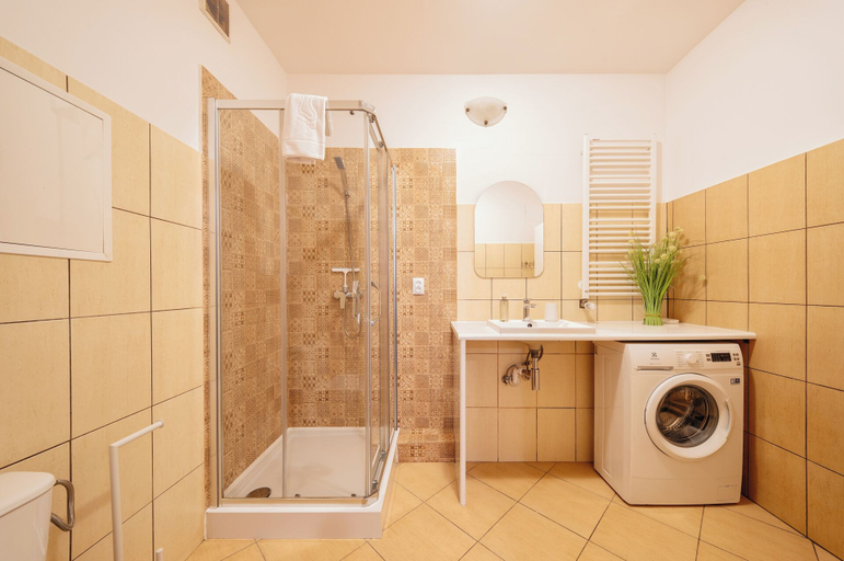 Bathroom 3, RentPlanet - Kazimierza Wielkiego, Poznań City
