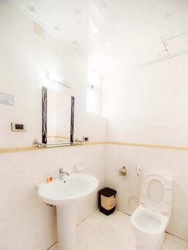 Bathroom 4, Ras Amba Hotel, Addis Abeba