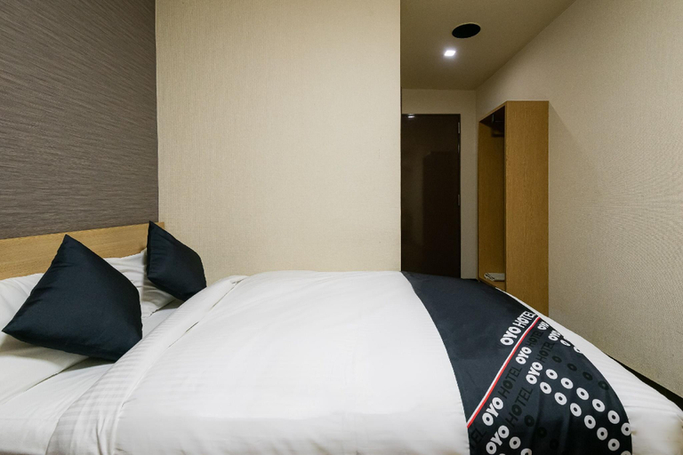 Bedroom 3, Business Hotel Kurama, Hikone