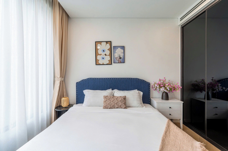 Room 3, LUMIÈRE Riverside Premier Residence, District 2