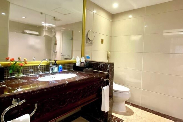 Bathroom 3, Overseas Chinese Hotel, Quanzhou