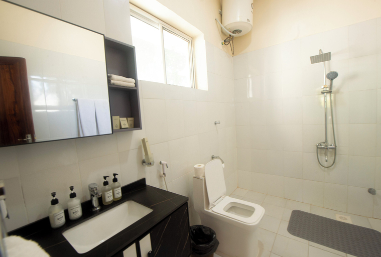 Bathroom 4, Double A Nungwi Beach Hotel – Beach Front, Kaskazini 'A'