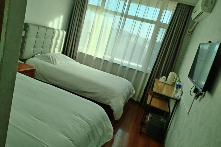 Bedroom 2, Wuxiang Greenrunpeng Express Hotel, Changzhi