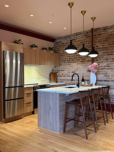 Room 2, The Gisele: 4br/3ba for 8 Pool + Streetcar Stop, Orleans
